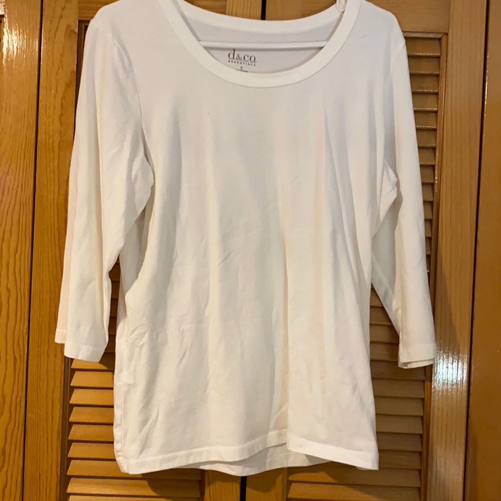 White 3/4 sleeve top size small